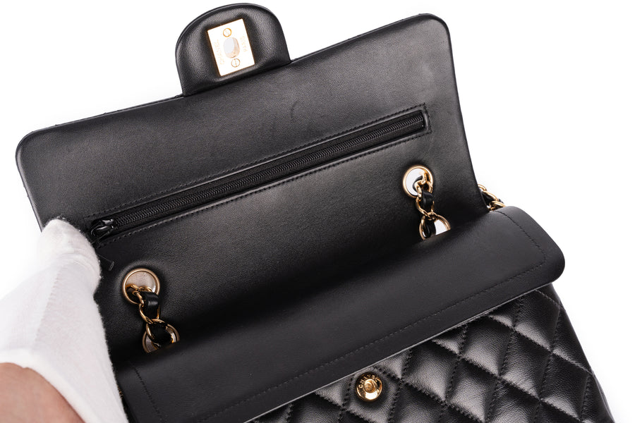 Chanel Mini Flapbag Lambskin Black GHW - Image 5