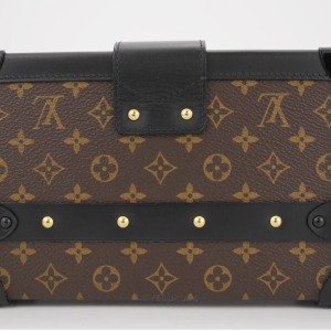 Louis Vuitton Petite Malle Kisses GHW