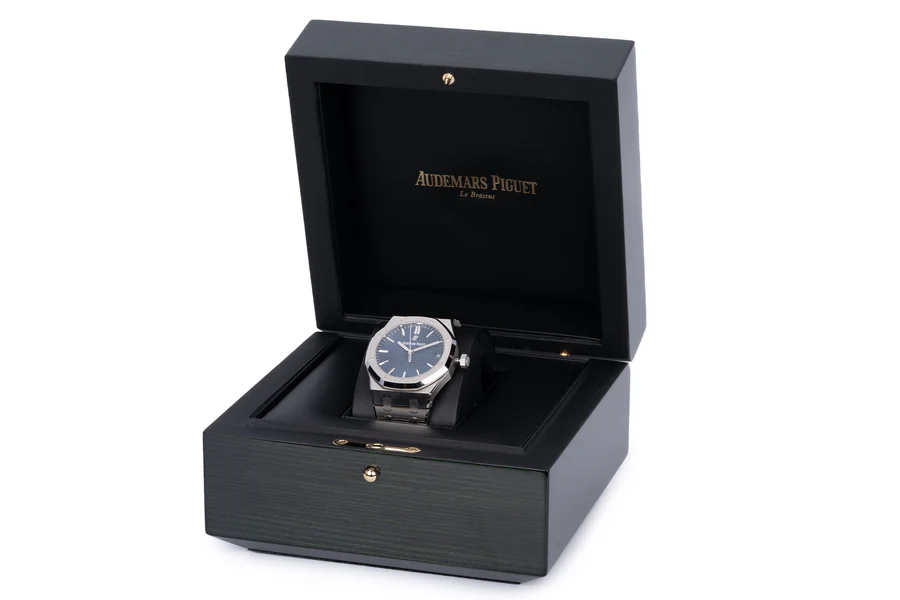 Audemars Piguet Royal Oak Ref: 15500ST.00.1220ST.01 41mm Steel Blue Dial - Image 8
